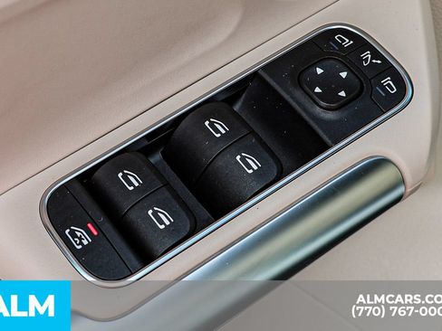 Used 2025 Mercedes-Benz GLA 250 image 46