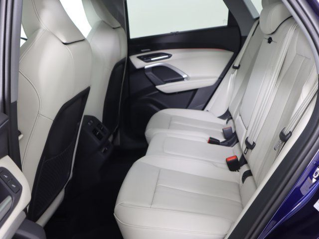 New 2026 Audi Q5 Premium Plus AWD/4WD image 15
