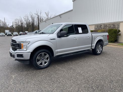 Used 2019 Ford F150 XLT w/ Equipment Group 302A Luxury AWD/4WD image 7