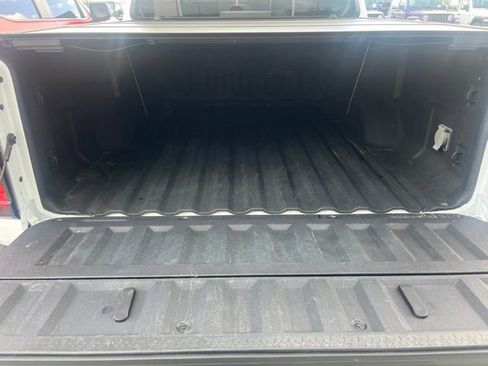 Used 2024 GMC Canyon AT4X AWD/4WD image 4