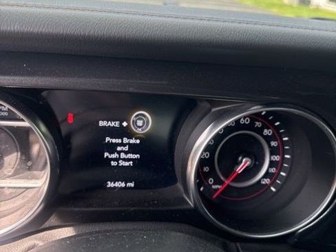 Used 2021 Jeep Wrangler Unlimited Rubicon w/ Trailer Tow Package image 14