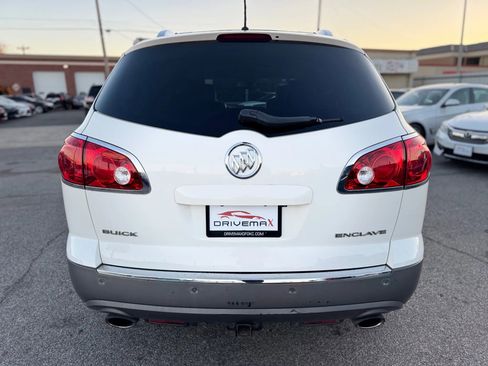 Used 2012 Buick Enclave Leather w/ Trailering Provision Package image 4