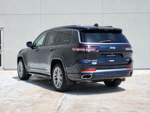 Used 2023 Jeep Grand Cherokee L Summit w/ Advanced Protech Group IV AWD/4WD image 5
