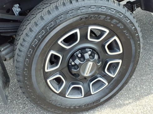 Used 2024 Ford F350 Platinum AWD/4WD image 7