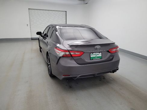 Used 2018 Toyota Camry SE w/ Protection Package (Q2) FWD image 6