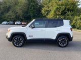 Used 2023 Jeep Renegade Trailhawk image 4