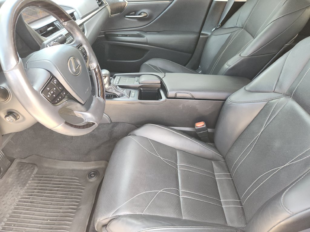 Used 2021 Lexus ES 350 Ultra Luxury w/ Accessory Package 2 FWD image 22