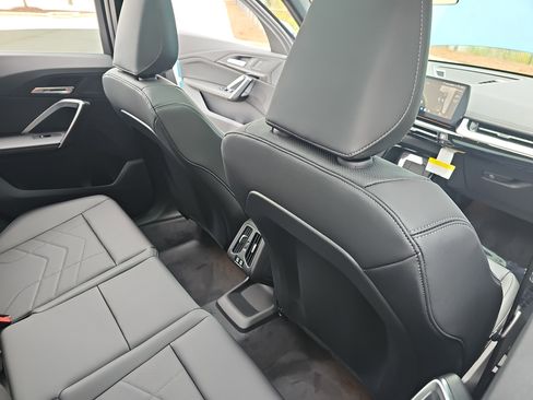 New 2025 BMW X1 xDrive28i w/ Technology Package image 11