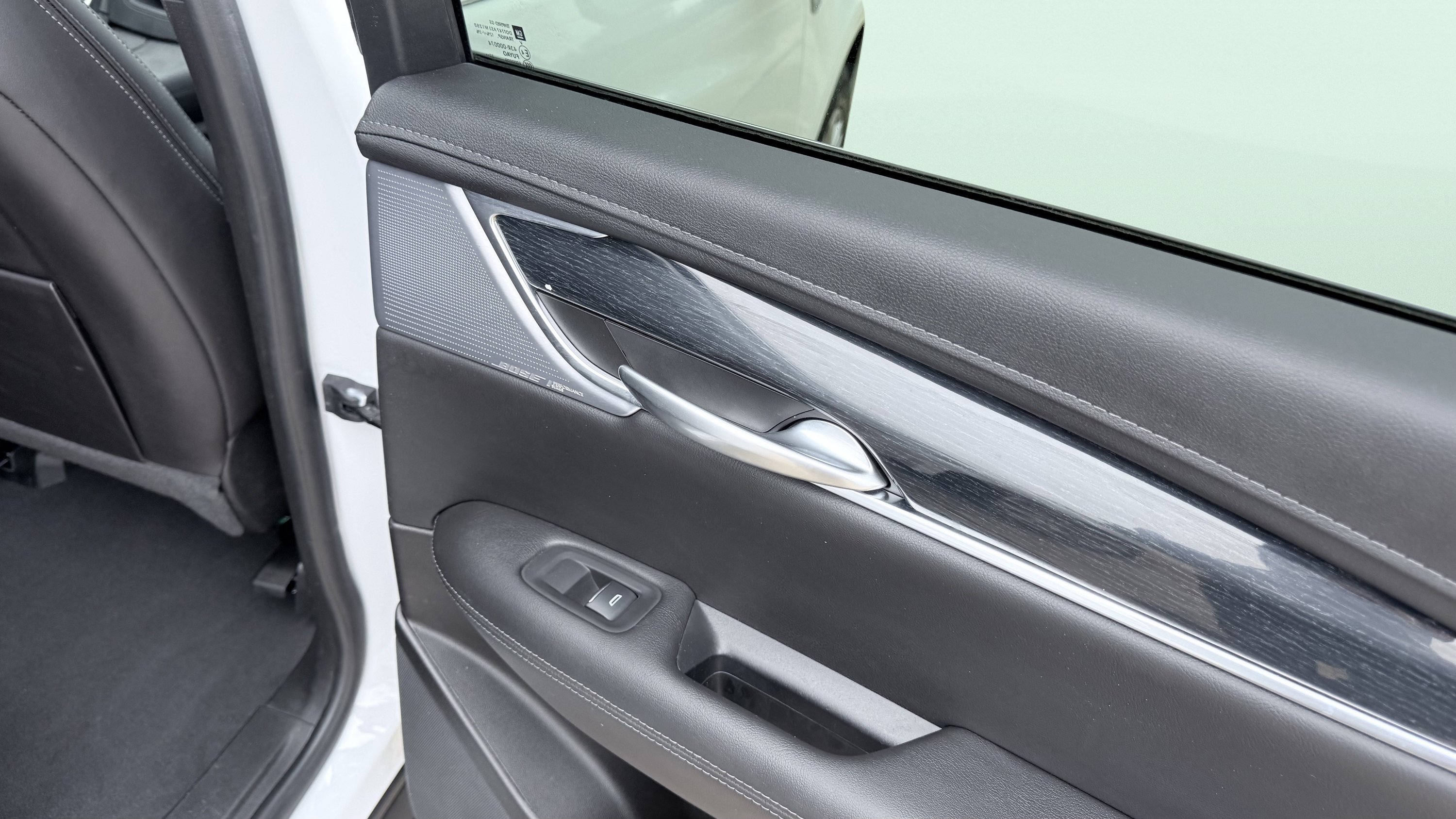 Used 2024 Cadillac XT5 Premium Luxury FWD image 41
