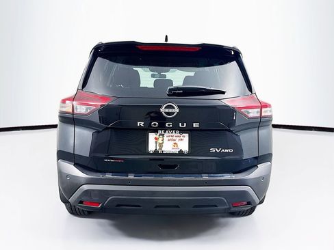 Used 2023 Nissan Rogue SV AWD/4WD image 8