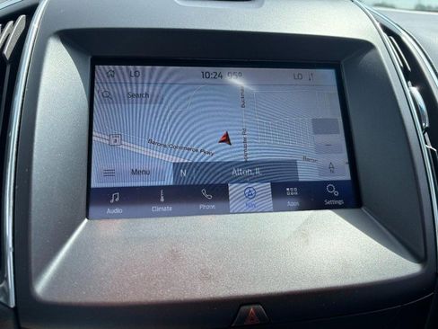 Used 2020 Ford Edge Titanium w/ Equipment Group 301A FWD image 20