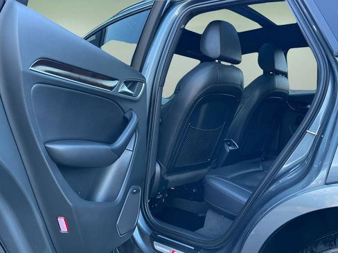 Used 2016 Audi Q3 2.0T Prestige image 30