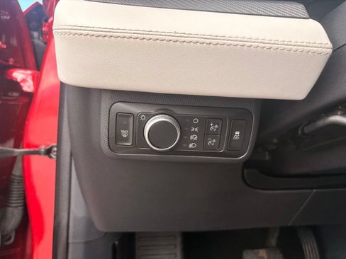 Used 2021 Ford Mustang Mach-E Premium AWD/4WD image 24