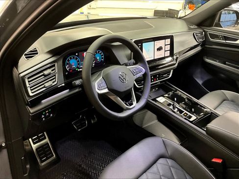 New 2026 Volkswagen Atlas Cross Sport SEL Premium R-Line image 8