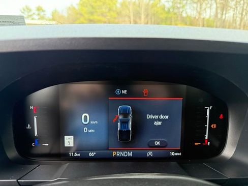 New 2026 Ford Maverick Lobo image 14