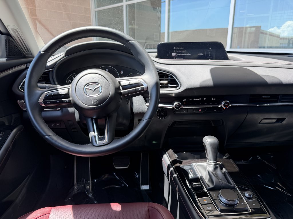 Used 2024 MAZDA CX-30 AWD 2.5 S w/ Preferred Package image 16