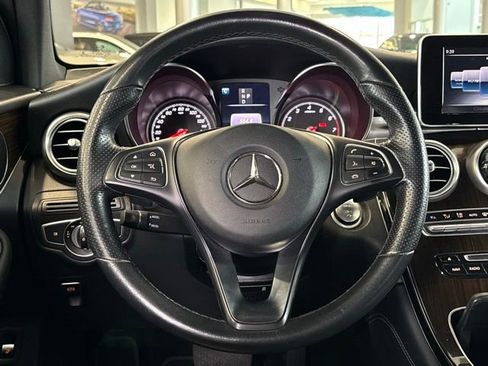 Used 2019 Mercedes-Benz GLC 300 image 16