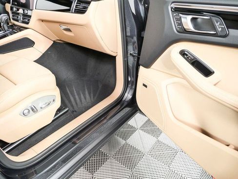 New 2026 Porsche Macan Turbo AWD/4WD image 27