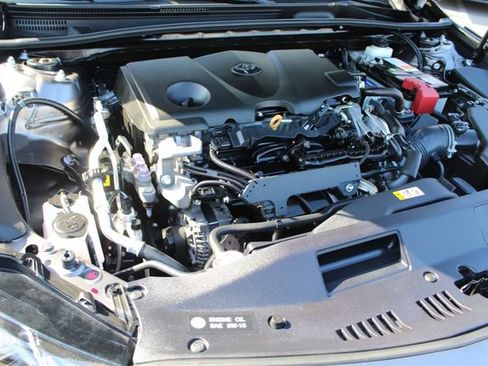 Used 2020 Toyota Camry SE FWD image 53