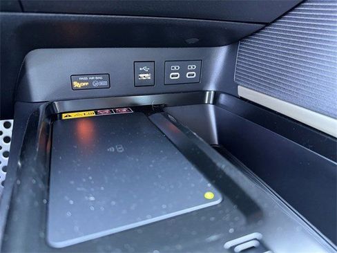 New 2026 Toyota Camry SE image 19