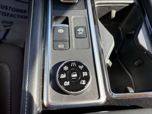 Used 2023 Nissan Pathfinder SL w/ SL Premium Package AWD/4WD image 23