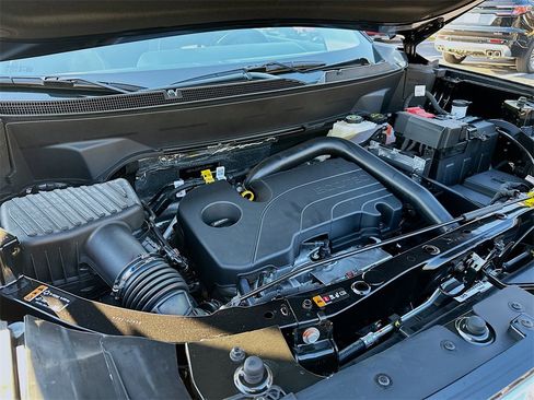 New 2026 GMC Terrain Denali w/ LPO, Floor Liner Package image 26