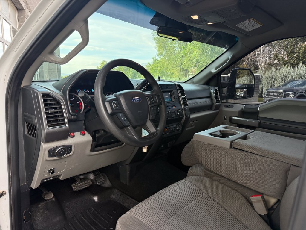 Used 2019 Ford F250 XLT w/ FX4 Off-Road Package AWD/4WD image 23