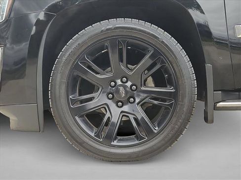 Used 2016 Cadillac Escalade ESV Luxury AWD/4WD image 26