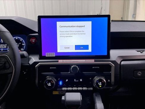 New 2026 Toyota Tacoma TRD Off-Road AWD/4WD image 7