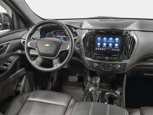 Used 2023 Chevrolet Traverse LT AWD/4WD image 26