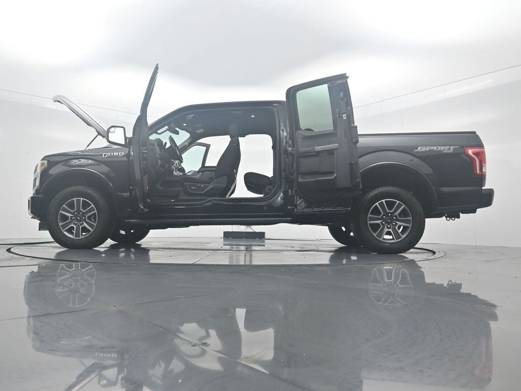 Used 2017 Ford F150 XLT w/ Equipment Group 302A Luxury AWD/4WD image 36