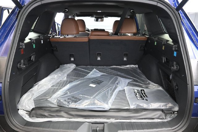 New 2026 Subaru Outback Touring XT AWD/4WD image 17