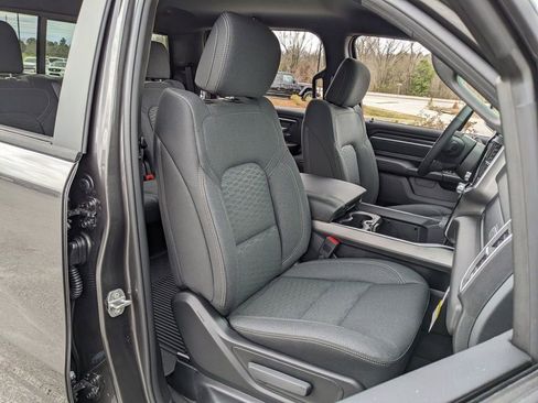 New 2026 RAM 1500 4x4 Crew Cab image 50