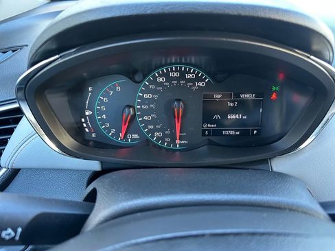 Used 2022 Chevrolet Trax LS w/ Tint and Cruise Package image 16