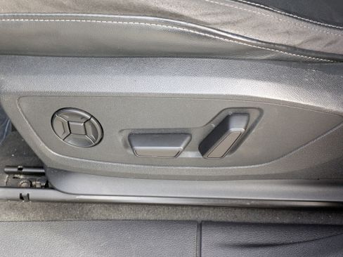 Used 2023 Audi Q3 2.0T Premium Plus w/ Premium Plus Package image 22