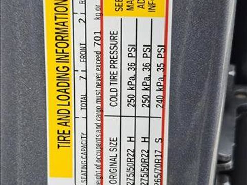 Used 2023 Chevrolet Tahoe Premier image 14