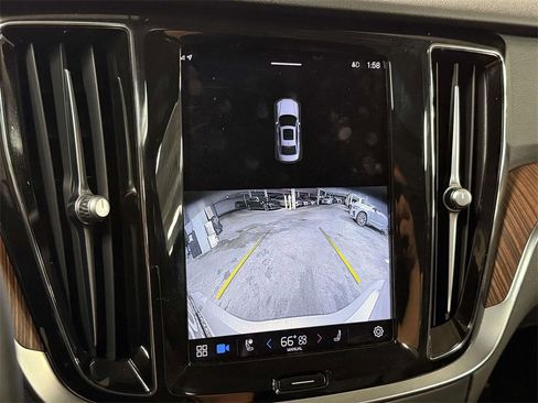 Used 2023 Volvo S60 T8 Plus w/ Climate Package image 7