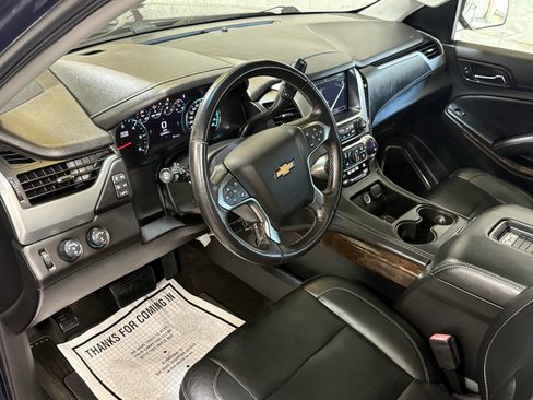 Used 2017 Chevrolet Suburban LT AWD/4WD image 16
