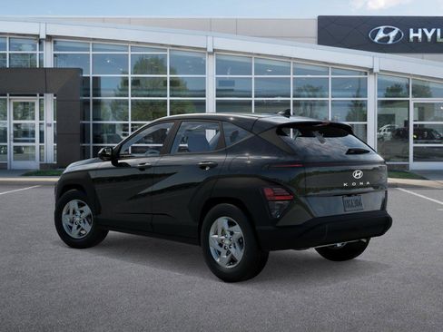 New 2026 Hyundai Kona SE image 5