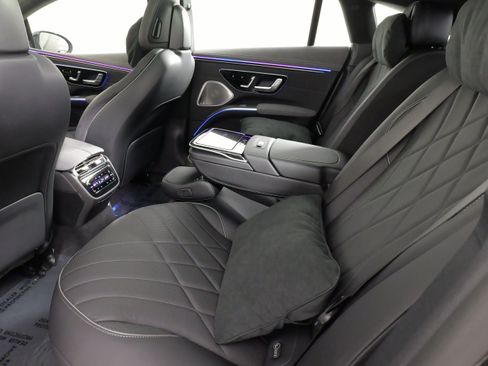 Used 2023 Mercedes-Benz EQS AMG 4MATIC image 28