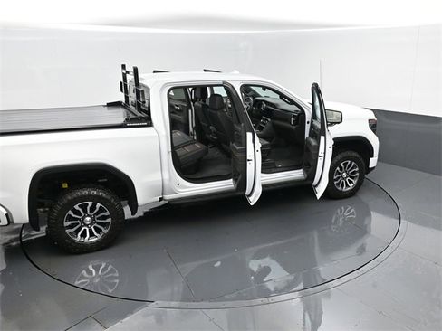 Used 2022 GMC Sierra 1500 AT4 image 29