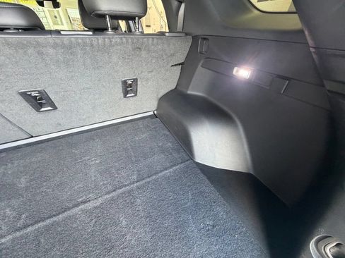 Used 2025 Chevrolet Equinox LT w/ Convenience Package II FWD image 52