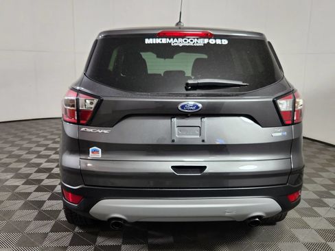 Used 2017 Ford Escape SE AWD/4WD image 6