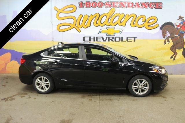 Used 2018 Chevrolet Cruze LT w/ LT Convenience Package FWD image 1