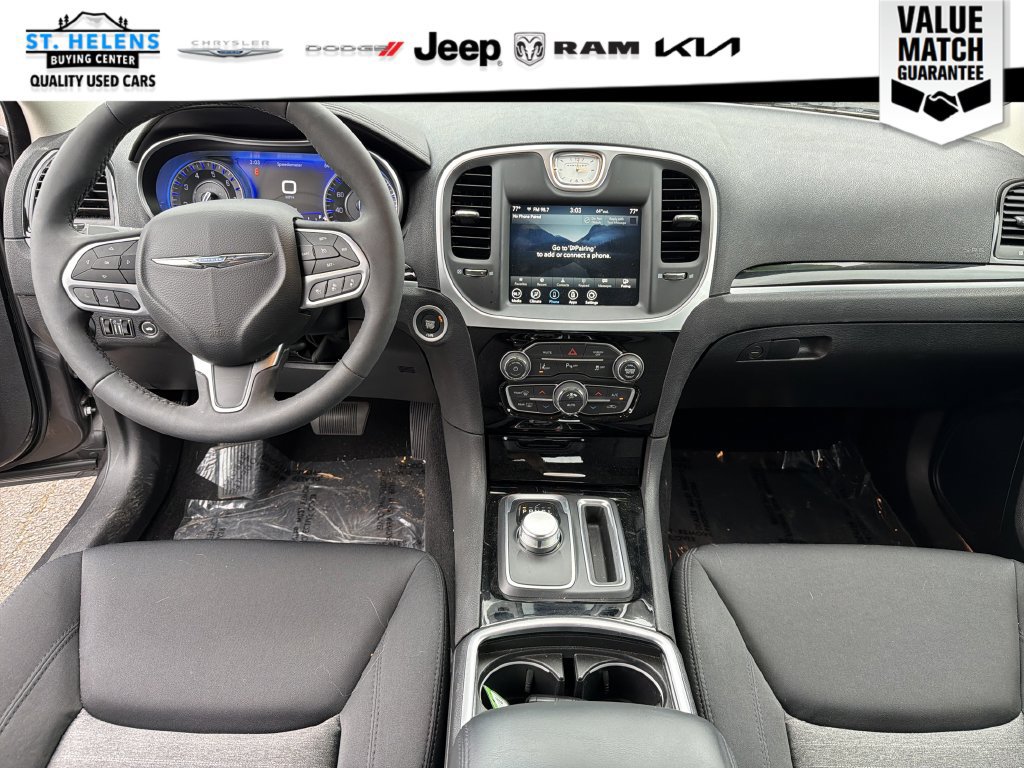 Used 2023 Chrysler 300 Touring w/ Safetytec Plus Group RWD image 14