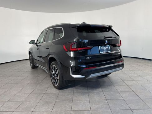 Used 2026 BMW X1 xDrive28i AWD/4WD image 3