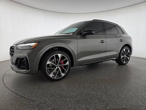 Used 2023 Audi SQ5 Prestige AWD/4WD image 29