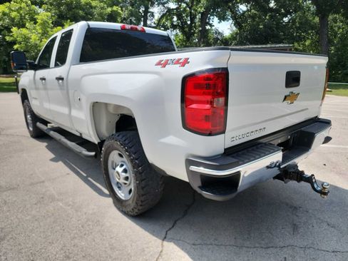 Used 2019 Chevrolet Silverado 2500 W/T AWD/4WD image 6