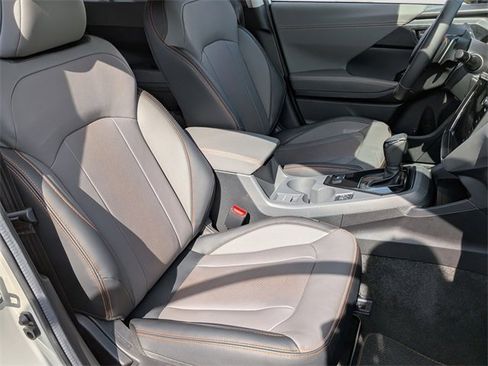 Certified 2025 Subaru Crosstrek 2.5i Limited w/ Crosstrek Mirror Package image 36