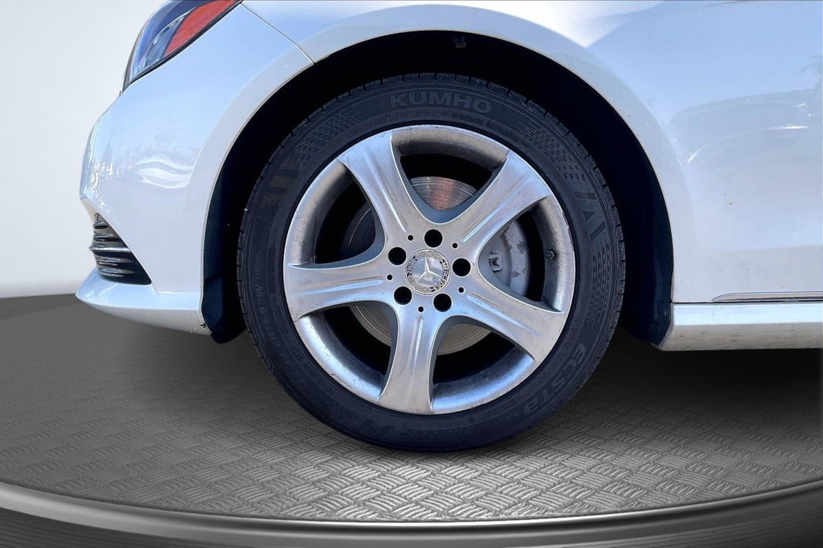 Used 2014 Mercedes-Benz E 350 Sedan image 9